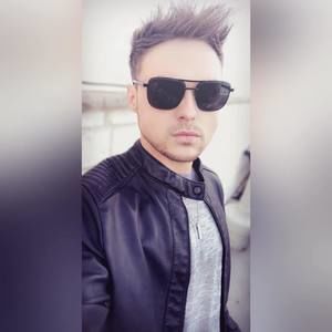 Meet your Posher, James